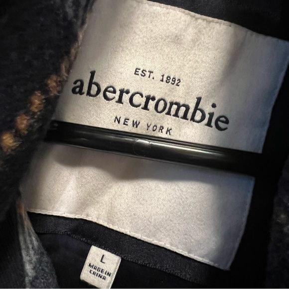 Abercrombie Wool coat navy blue plaid size large - Picture 4 of 5